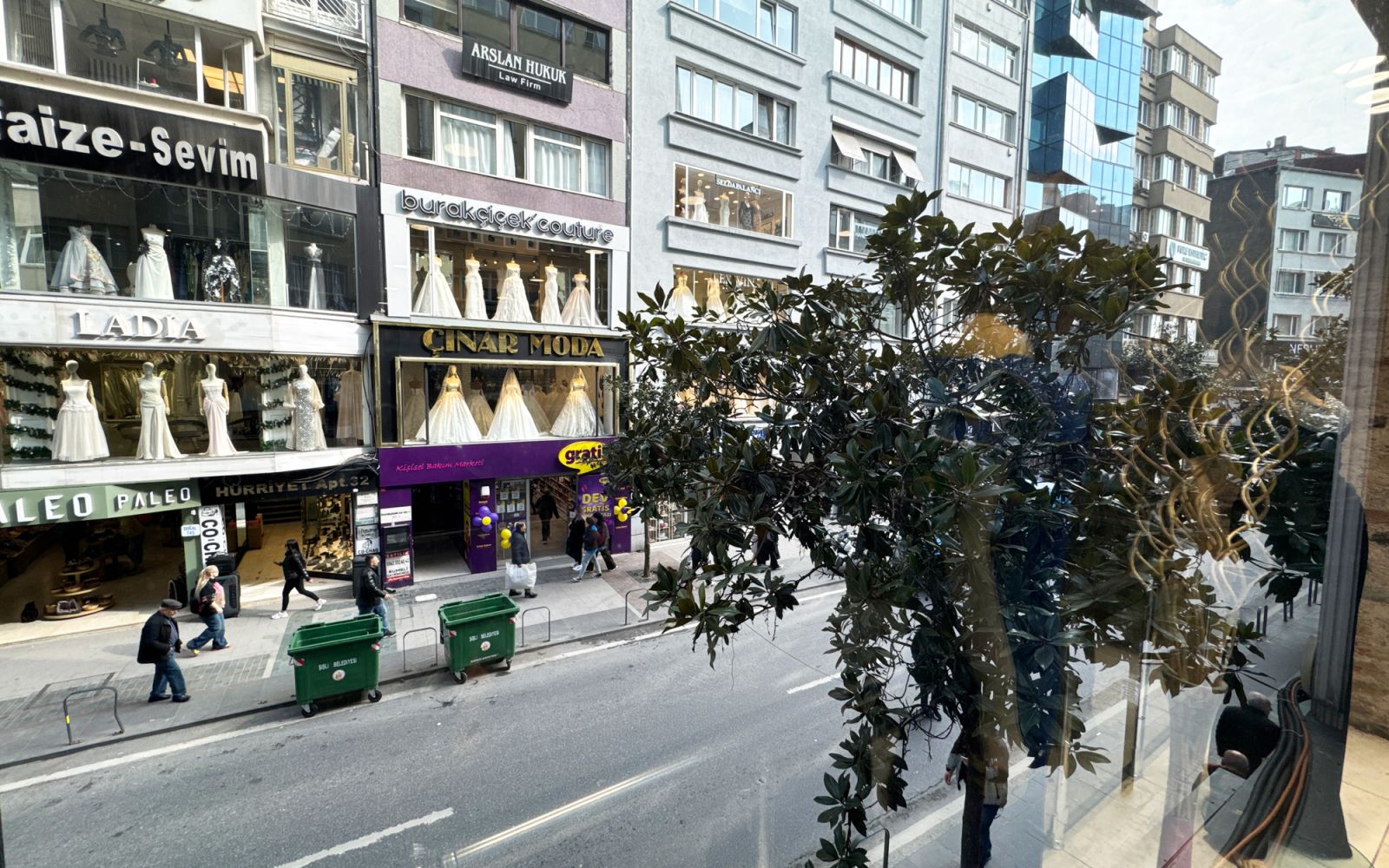 Şişli nişantaşi rumeli caddesi üzerinde kiralik 10 katli bina