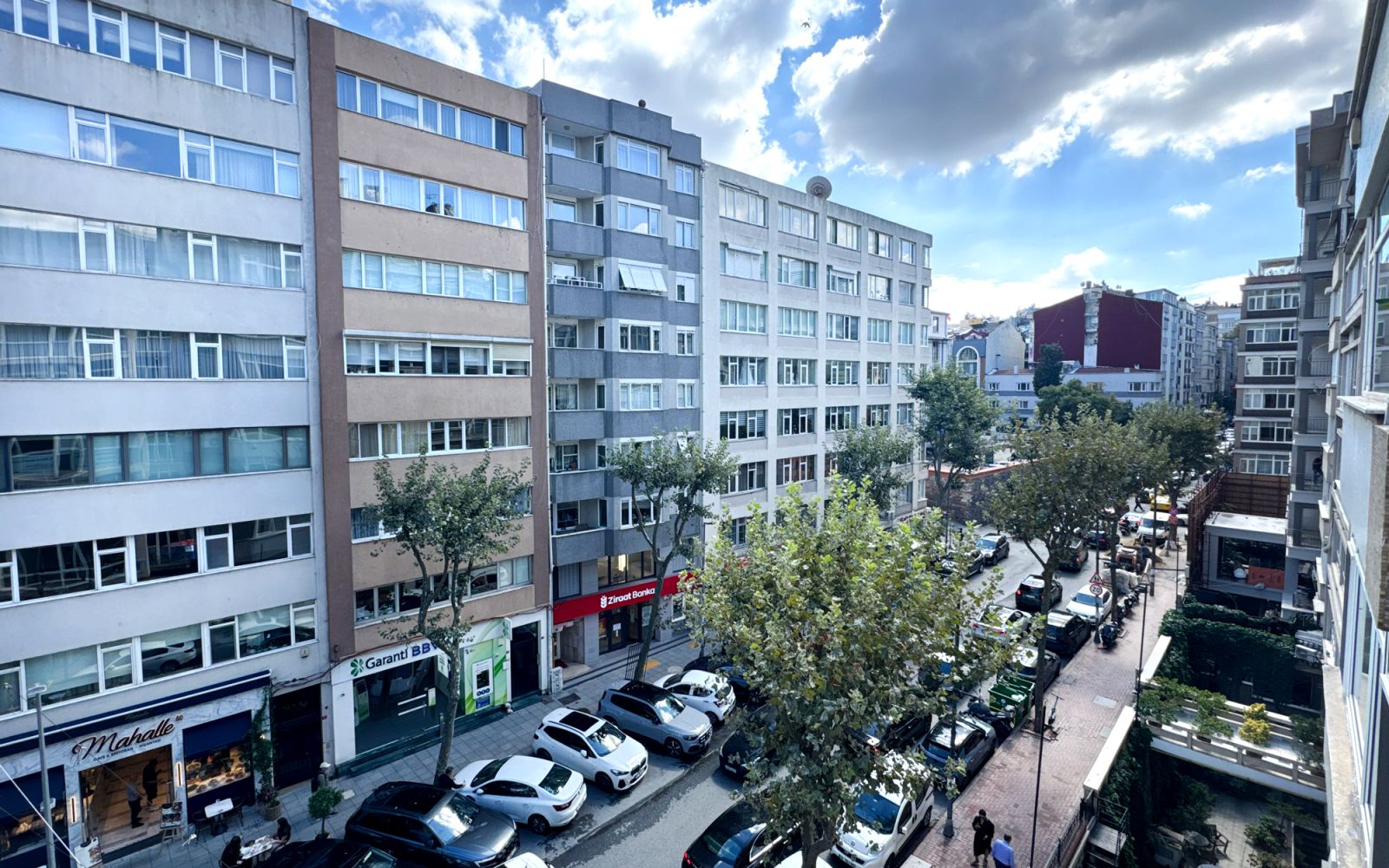 Vali Konağı caddesi üzerinde 5 odalı