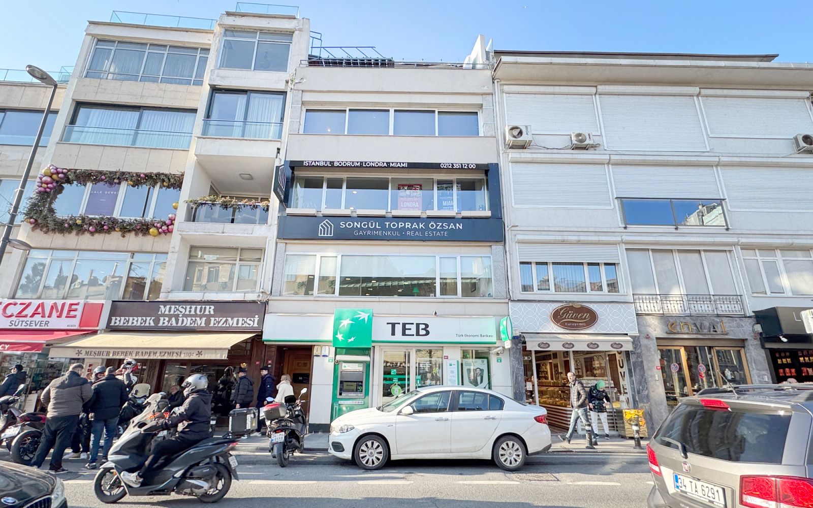 Bebek Cevdet Paşa caddesi üzerinde 800m²